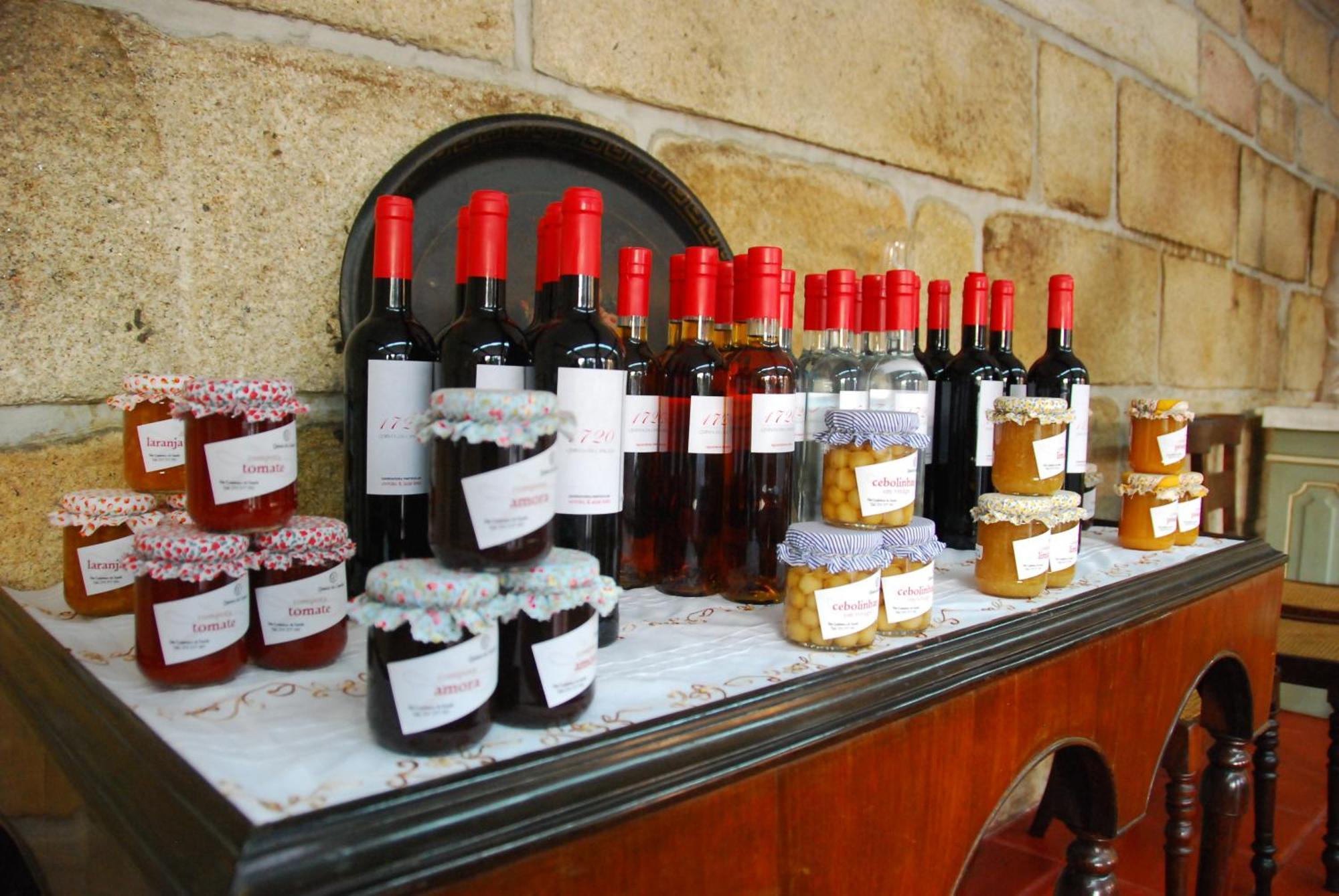 1720 Quinta Da Cancela - Winery & Farmhouse Guimaraes Luaran gambar