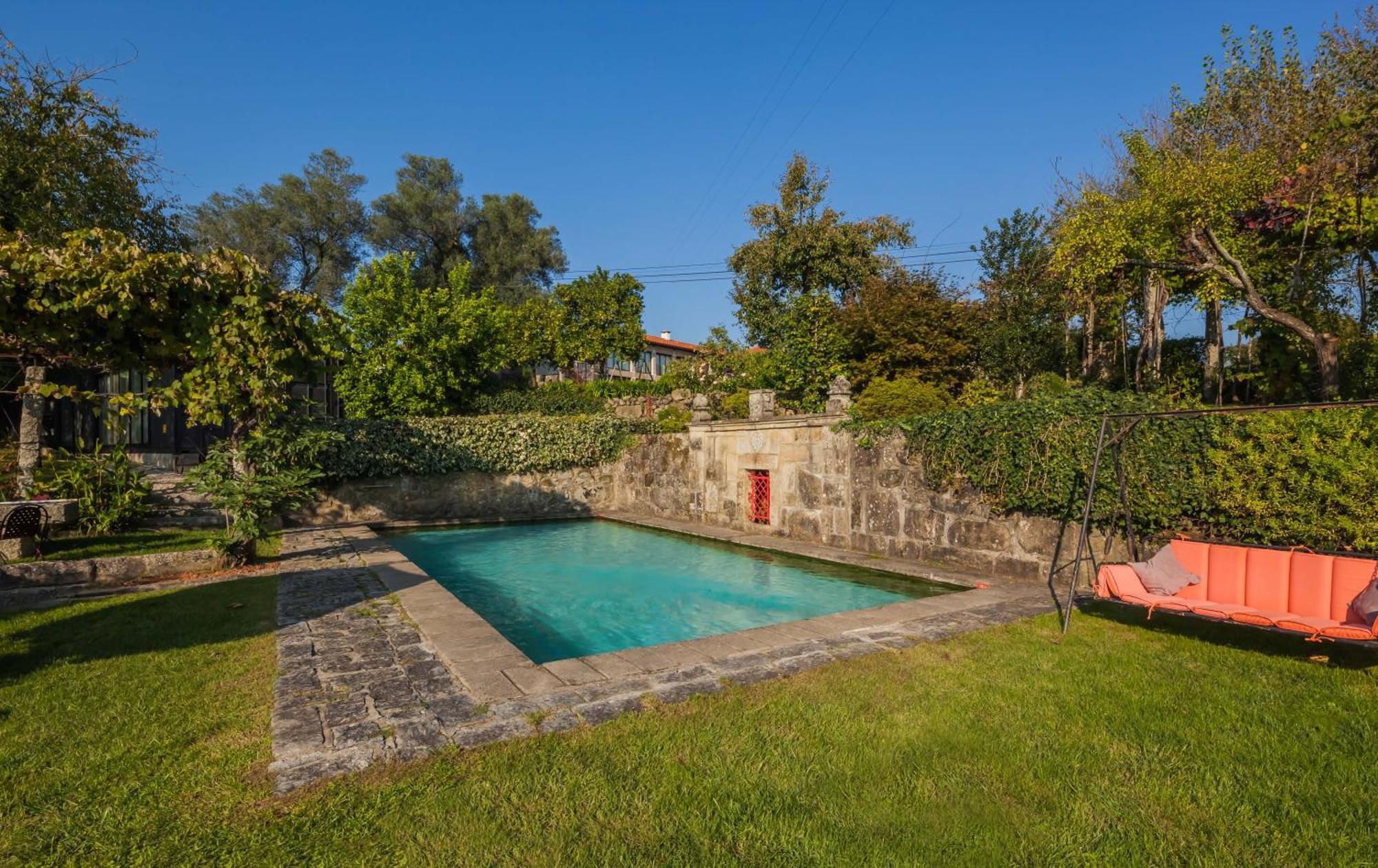 1720 Quinta Da Cancela - Winery & Farmhouse Guimaraes Luaran gambar
