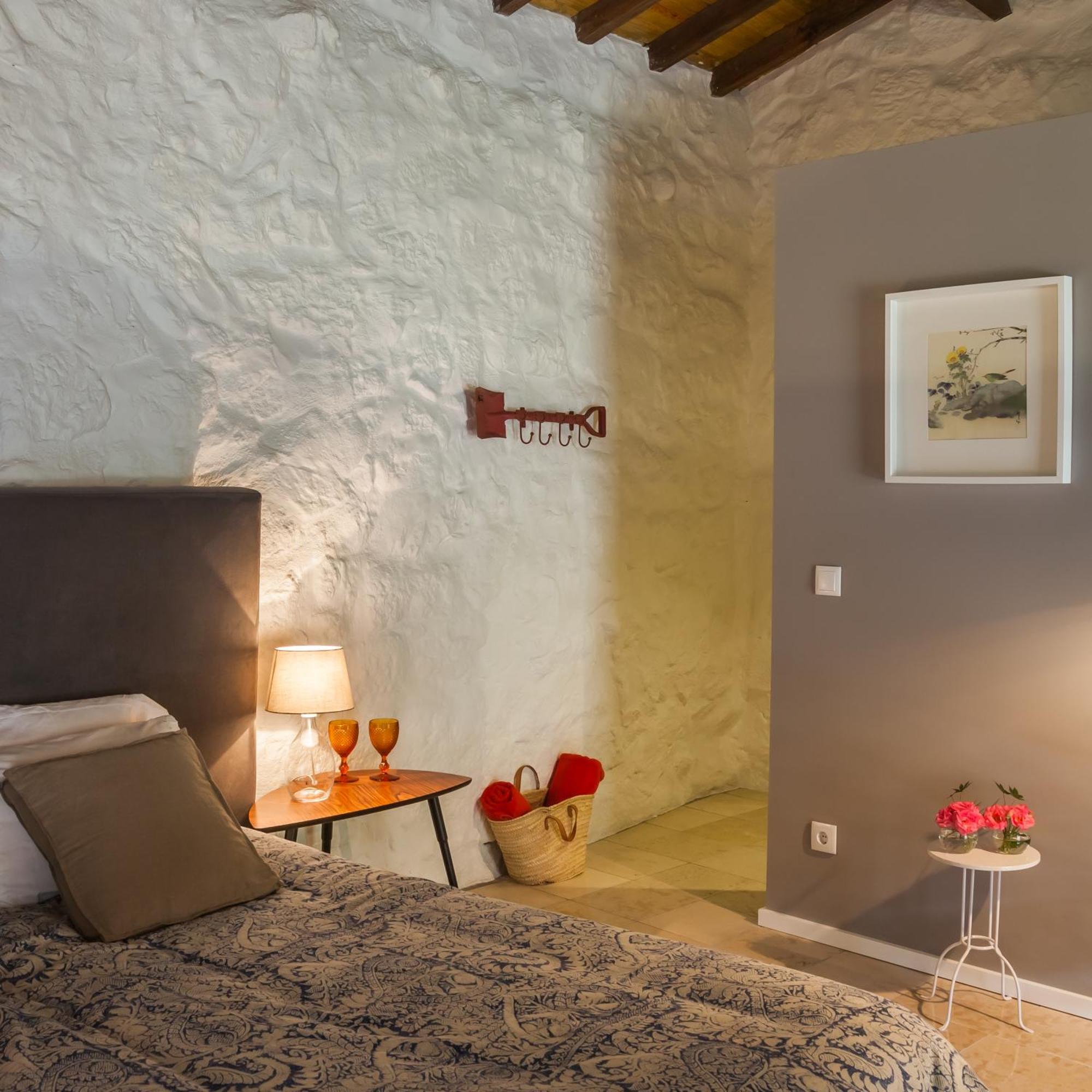 1720 Quinta Da Cancela - Winery & Farmhouse Guimaraes Luaran gambar