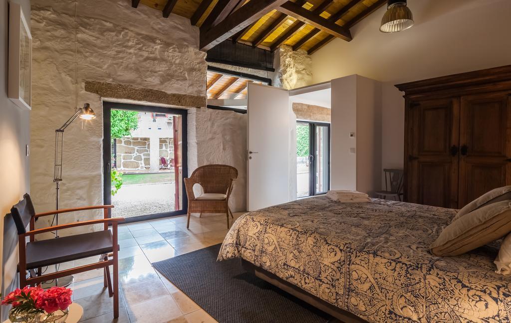 1720 Quinta Da Cancela - Winery & Farmhouse Guimaraes Luaran gambar