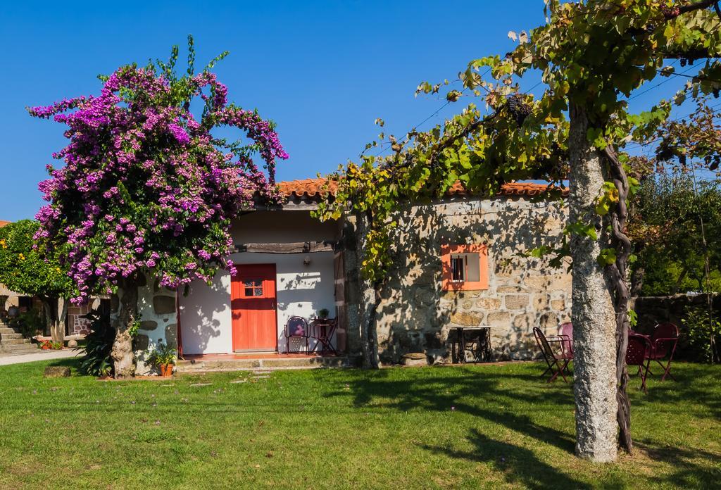 1720 Quinta Da Cancela - Winery & Farmhouse Guimaraes Luaran gambar